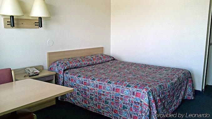 Motel 6 Des Moines South - Airport 外观 照片