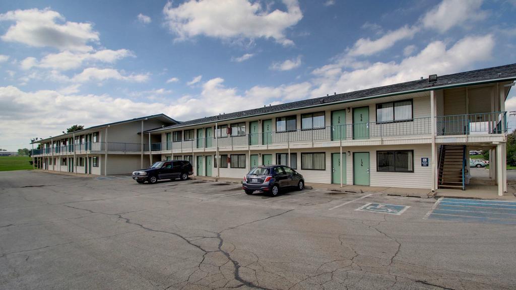 Motel 6 Des Moines South - Airport 外观 照片